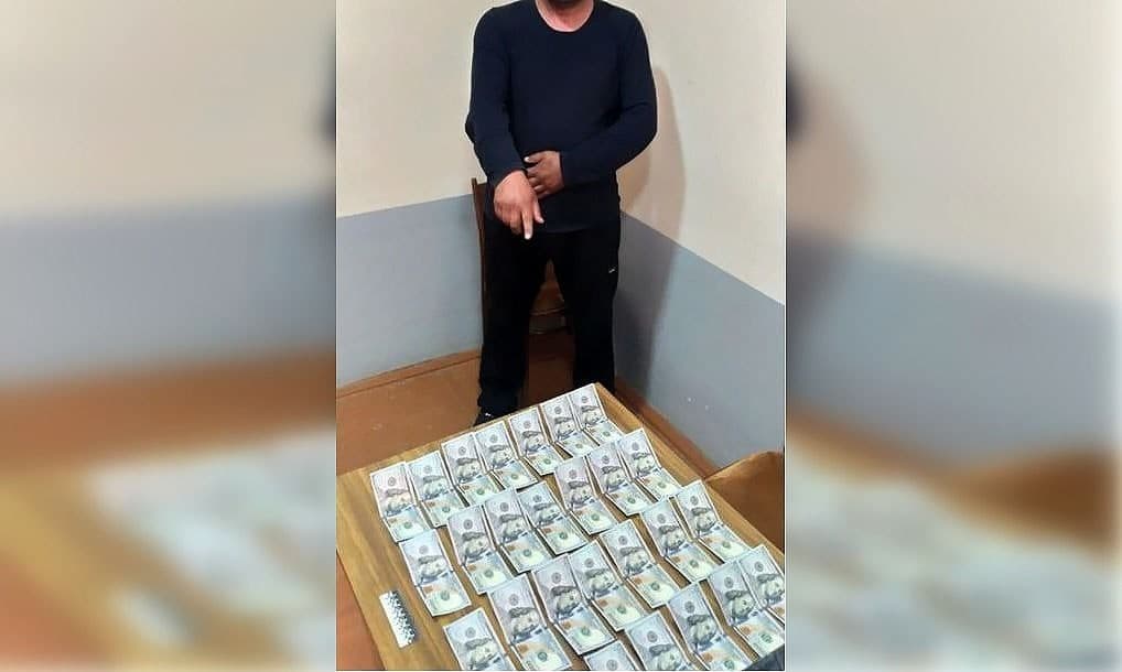 Samarqandda 30 sotix yerni 6 ming dollarga sotmoqchi bo‘lgan shaxs ushlandi