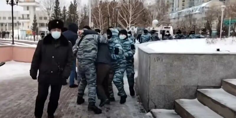 В Казахстане митингуют из-за высоких цен на газ