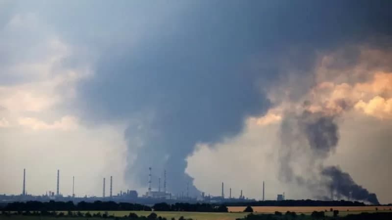 Зеленский подтвердил, что украинская армия вышла из Лисичанска