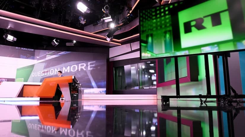В ЕС договорились запретить вещание RT и Sputnik