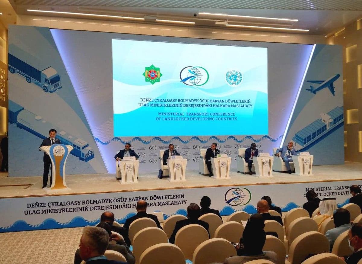 O‘zbekiston yangi ikkita transport yo‘lagi bo‘ylab yuk tashuvlarini boshlash haqida kelishib oldi