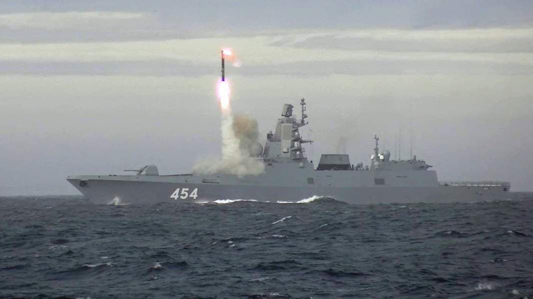 Rossiya Qora dengiz floti kemalari Mikolayivga raketa zarbalari berdi