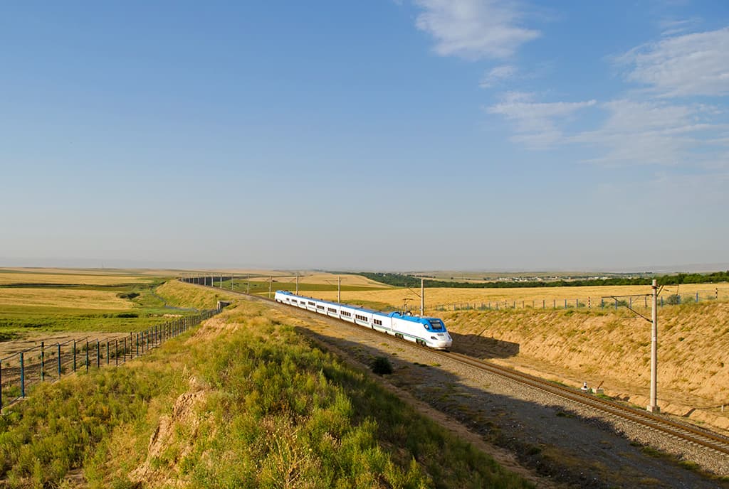 Tezyurar elektropoyezdlar faqat Talgo kompaniyasidan xarid qilinmaydi - “O‘zbekiston temiryo‘llari”