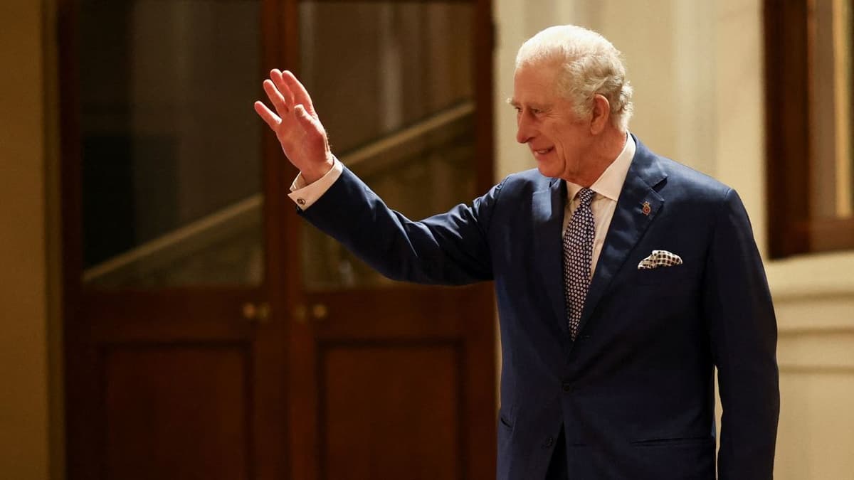 Britaniya yangi qiroliga toj kiydirish marosimi 3 kun davom etadi