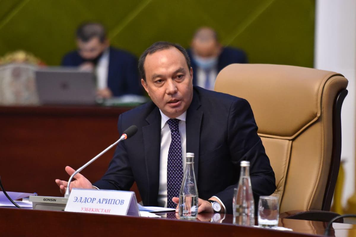 «Chegaralar bizni ajratishi emas, birlashtirishi kerak» – Eldor Aripov Markaziy Osiyoning ideal modeli haqida