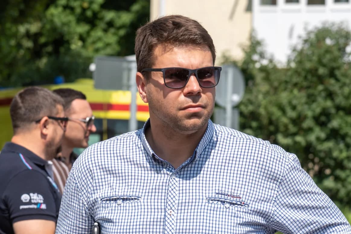 Экс-мэр Белгорода задержан в аэропорту при попытке вылететь в Узбекистан