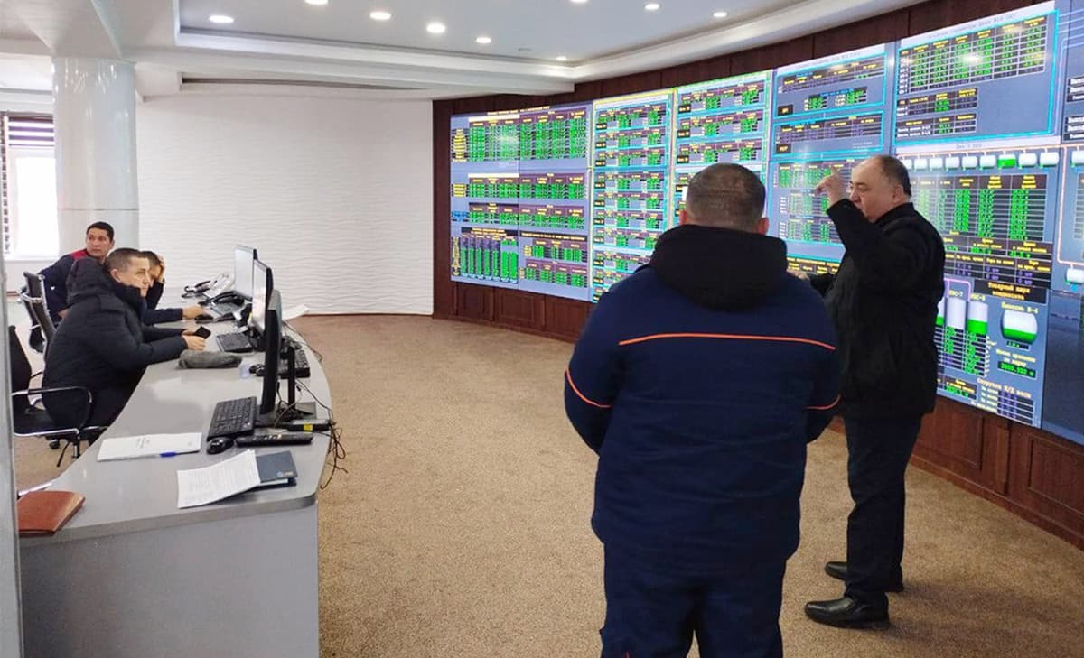 “O‘zbekneftgaz”: qish mavsumida aholiga uzluksiz suyultirilgan gaz yetkazib berish bo‘yicha Muborak gazni qayta ishlash zavodida bajarilayotgan ishlar holati o‘rganildi