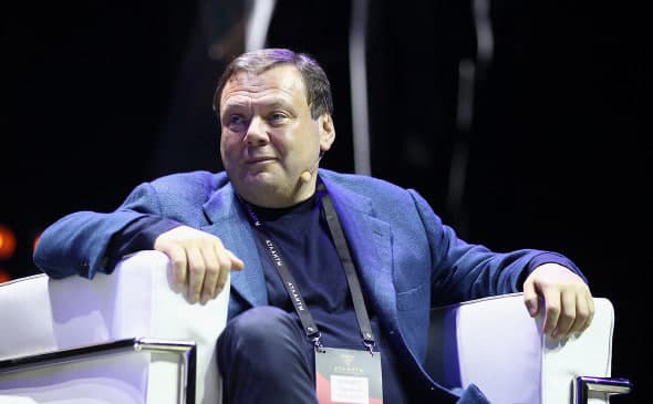 «SBU» oligarx Mixail Fridmanni urushni moliyalashtirishda aybladi