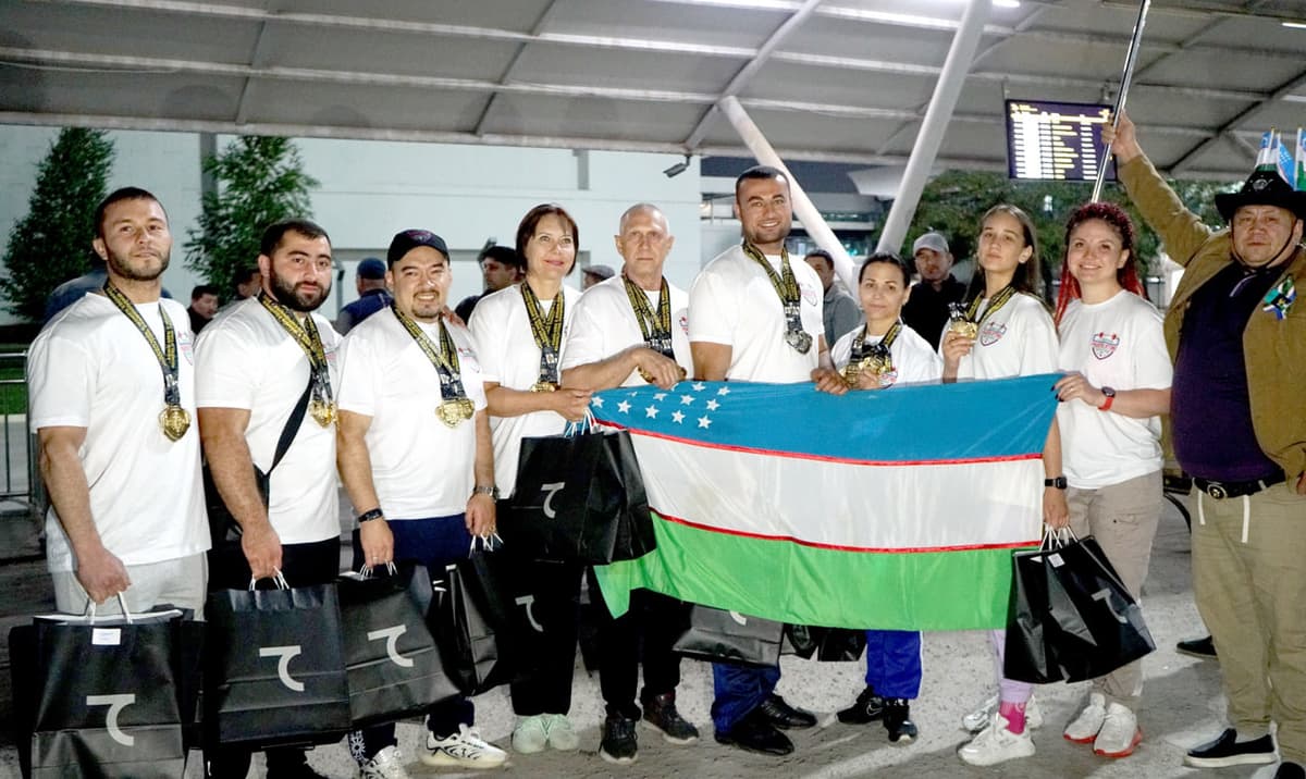 OKMK xodimlari oğir atletika böyiça çempionlikni qölga kiritdi