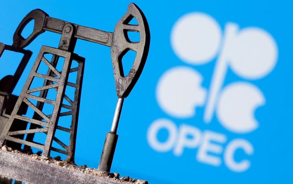 Reuters: Ar-Riyodning neft qazib olishni qisqartirish qarori OPEK+ davlatlari uchun syurpriz bo‘ldi