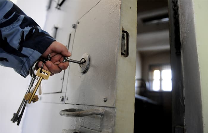 Президент помиловал 402 человек, среди них 17 иностранцев