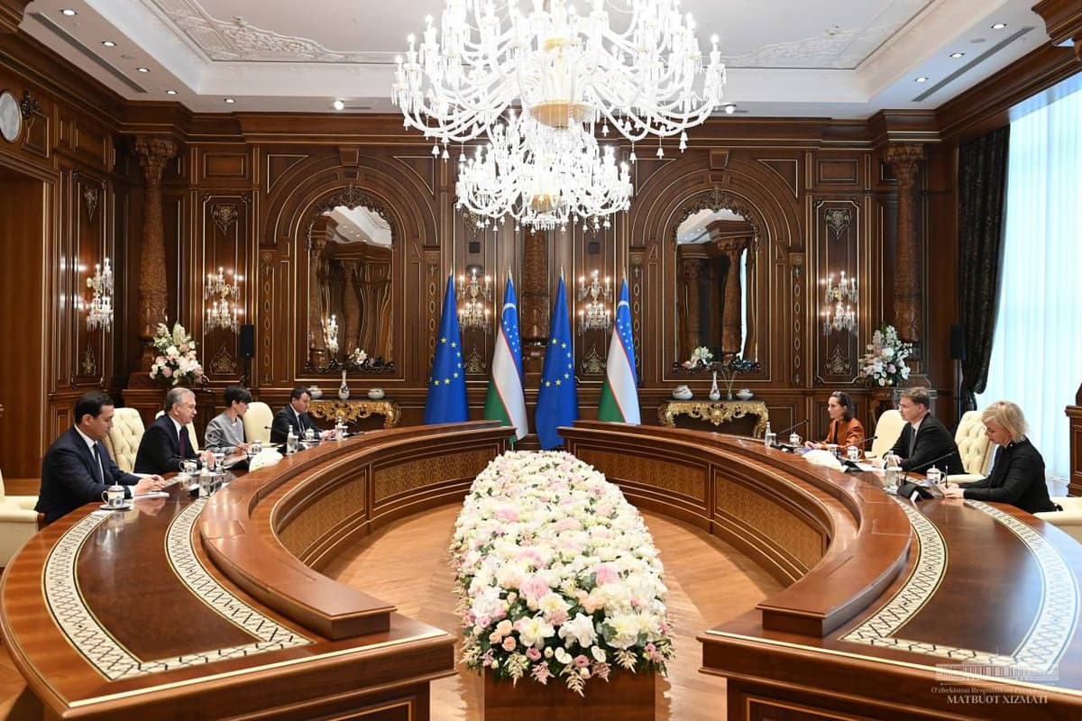 Мирзиёев выступил за дальнейшее расширение взаимовыгодного сотрудничества с ЕС