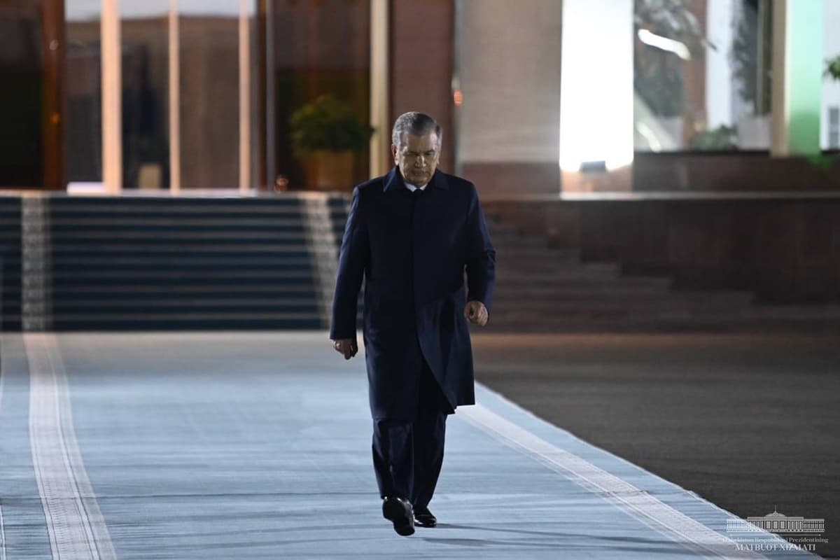 President Mirziyoyev departs for Turkmenistan