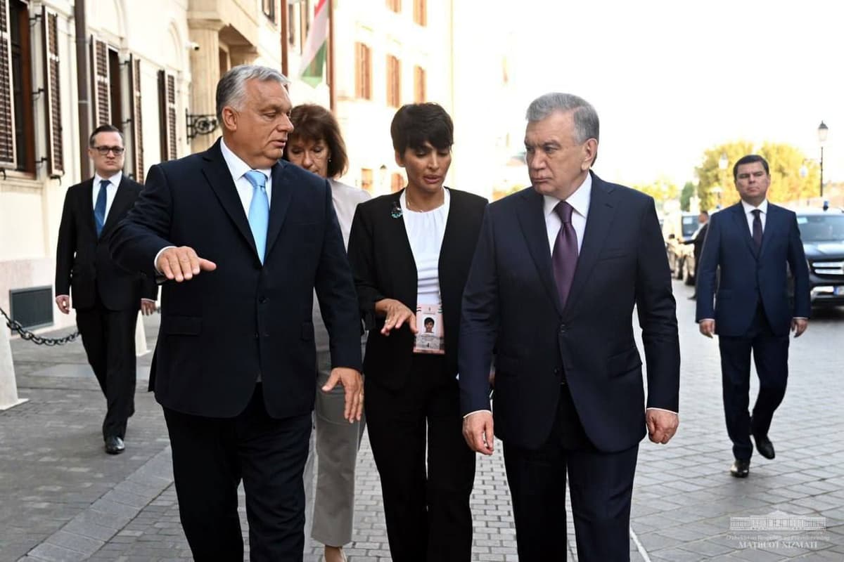 Shavkat Mirziyoyev Budapeshtda Viktor Orban bilan uchrashuv o‘tkazdi