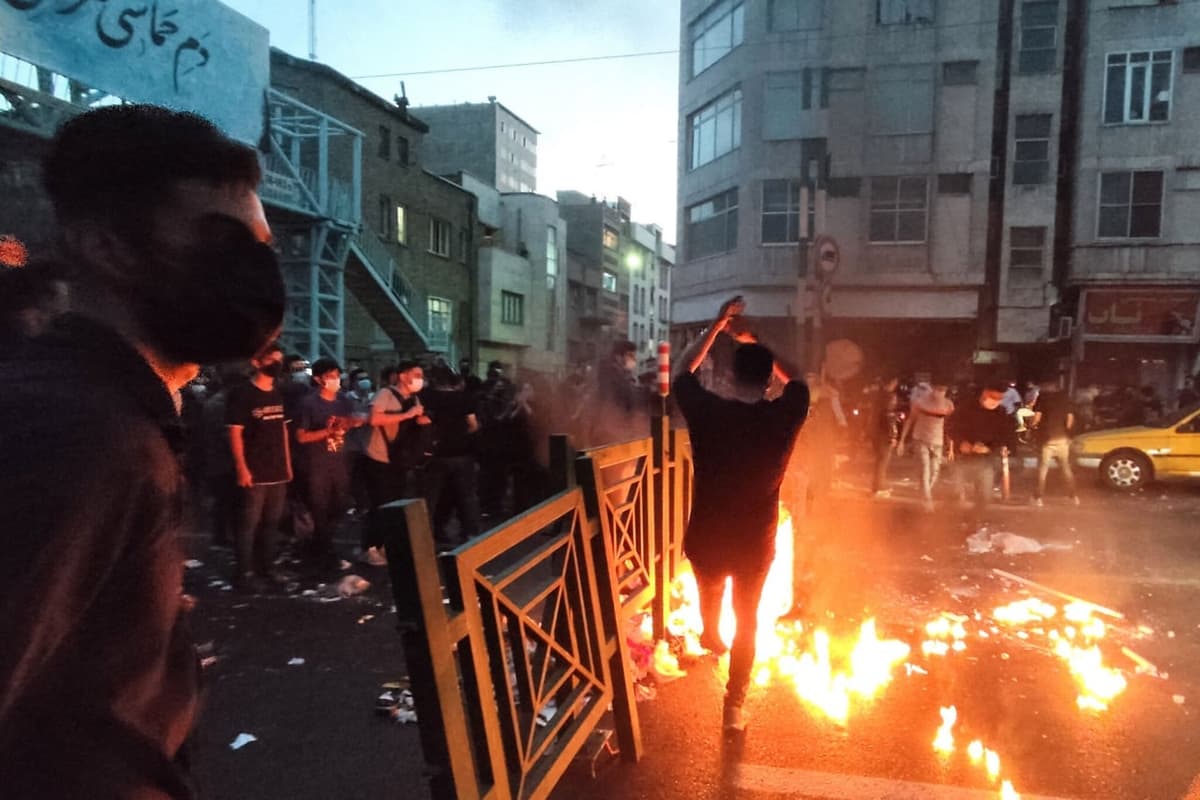 Erondagi namoyishlarda 200 kishi halok bo‘lgani ma’lum qilindi