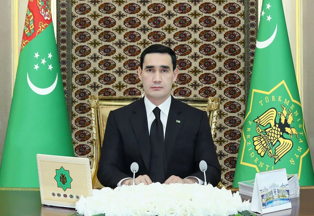 Serdar Berdimuhamedovga Turkmaniston qahramoni unvoni berildi