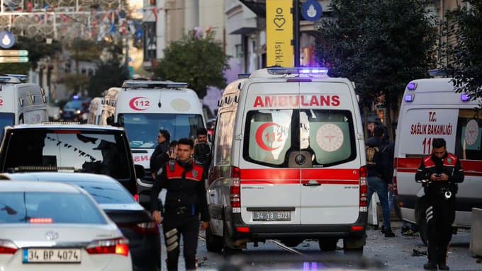 Istanbul markazida portlash: qurbonlar bor