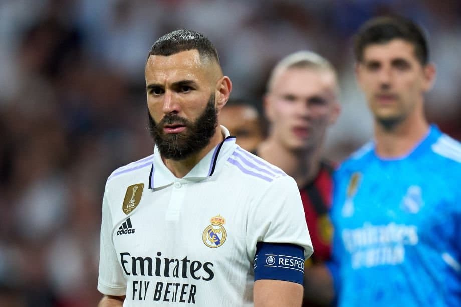 «Real» Karim Benzema jamoani tark etayotganini e’lon qildi