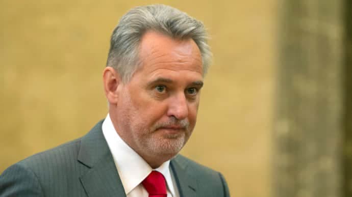 Ekstraditsiyadan himoya: Belarus ukrainalik oligarx Firtaşga diplomat maqomini berdi
