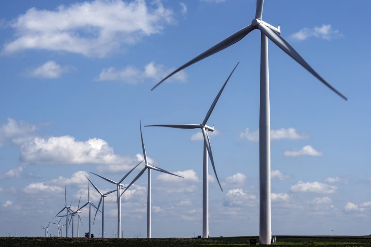 Yevropa ittifoqi qayta tiklanadigan energiya ishlab chiqarish bo‘yicha rekordga erishdi