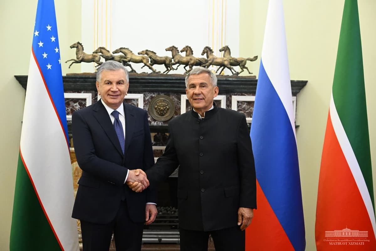 Shavkat Mirziyoyev holds talks with Head of Tatarstan