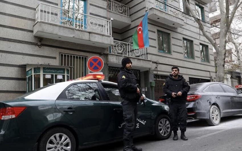 Erondagi Ozarboyjon elchixonasiga hujum qilgan shaxs o‘lim jazosiga hukm qilindi