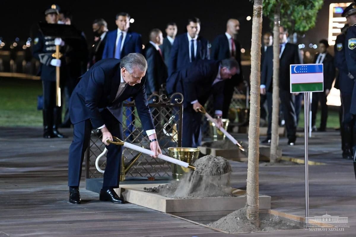 Bugun Shavkat Mirziyoyev taklifiga binoan 7 ta davlatda bir vaqtda ko‘chat ekiladi