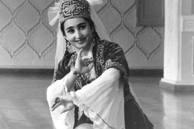 Taniqli raqqosa Qizlarxon Do‘stmuhammedova 77 yoshida vafot etdi