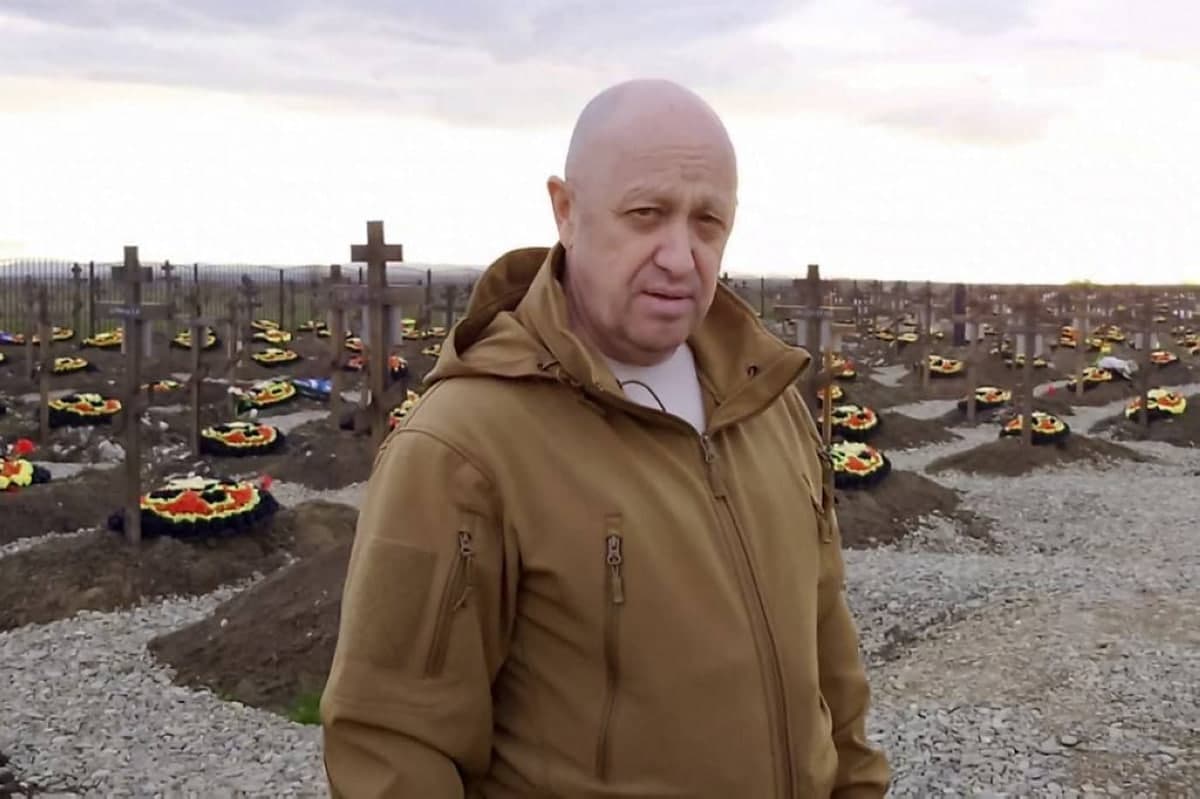 «Rosaviatsiya» Tver viloyatida halokatga uchragan samolyot yo‘lovchilari ro‘yxatini e’lon qildi