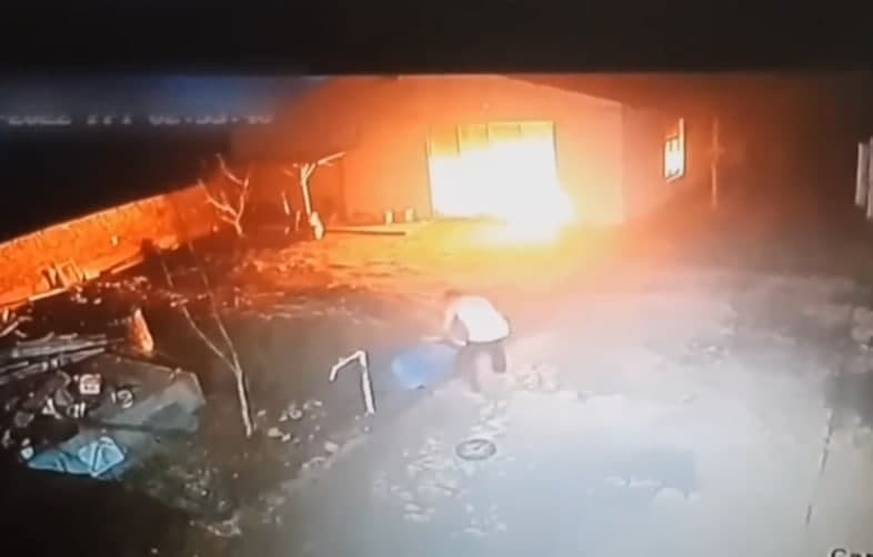 Farg‘onada 20 yashar yigit ishxonasiga o‘t qo‘ygani uchun qamaldi