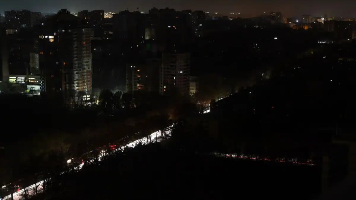 Власти Киева сообщили о массированной ночной атаке