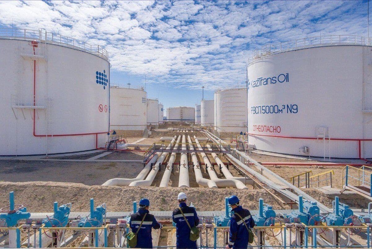 Казахстан поставит 300 тысяч тонн нефти в Германию в первом квартале 2023 года