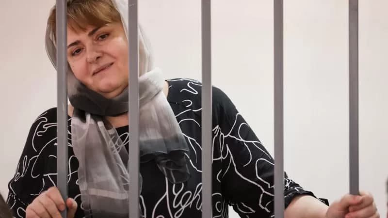 «Alloh ko‘rib turibdi, vijdonim toza». Grozniyda sud Zarema Musayevaga hukm chiqardi