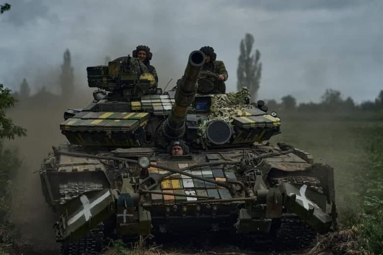 Bloomberg: Rossiya va Ukraina tanklari soni tenglashdi