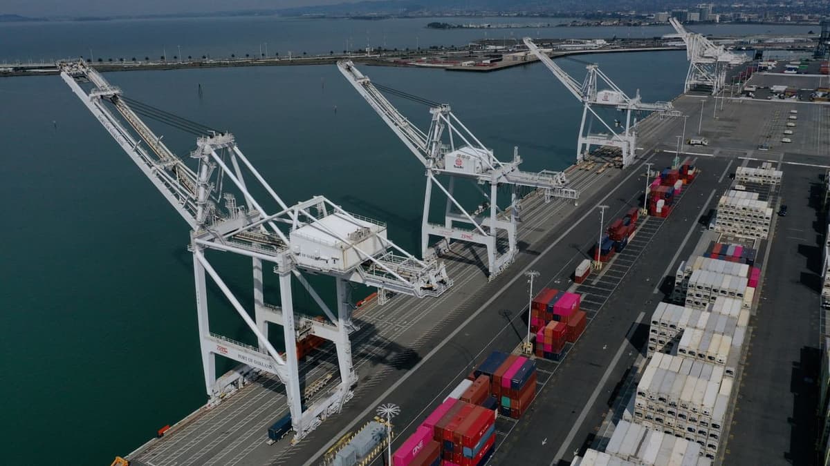 WSJ: AQŞ Xitoyni port kranlari orqali josuslikda gumon qilmoqda