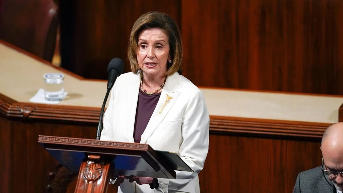 Nensi Pelosi Vakillar palatasi spikerligidan ketadi