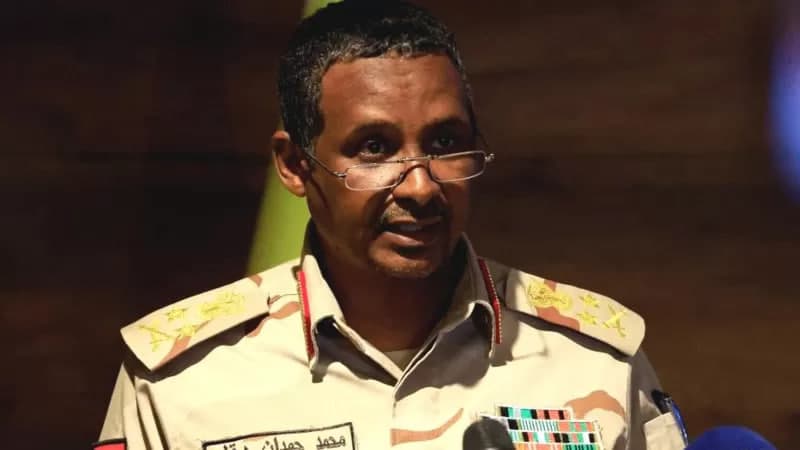 Sudanda harbiylar kurashi: kim kim bilan urushmoqda va mojaro qanday kelib chiqqan?