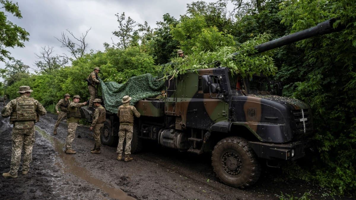 Каховка ГЭС вайрон қилиниши Украина армиясининг қарши ҳужумига тўсқинлик қиладими – экспертлар тушунтиради