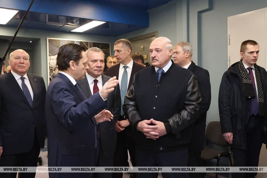Lukashenko yil boshidan buyon sakkizinchi marta Rossiyaga bordi