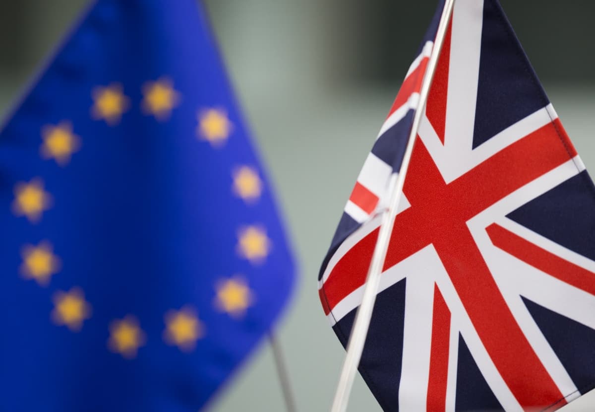 Brexit: Брюссел Лондонга босим ўтказишнинг янги воситаларига эга бўлади