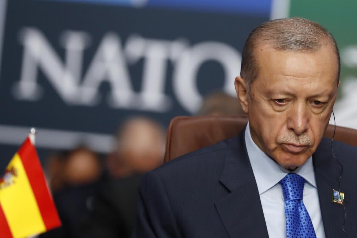 Erdo‘g‘an Shvetsiyaning NATO a’zosi bo‘lishiga rozilik beruvchi bayonnomani imzoladi