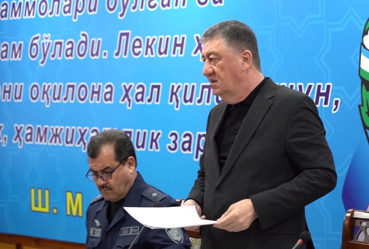 Пулат Бобожонов призвал водителей автобусов менять культуру общения с пассажирами