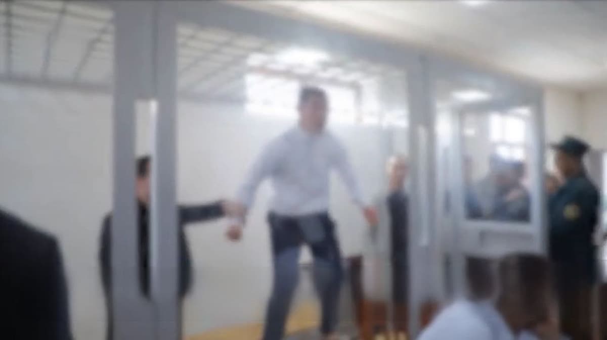 248 kishiga avtomashina va’da qilib, ularni 12 mlrd so‘mga chuv tushirgan firibgarlarga hukm chiqarildi