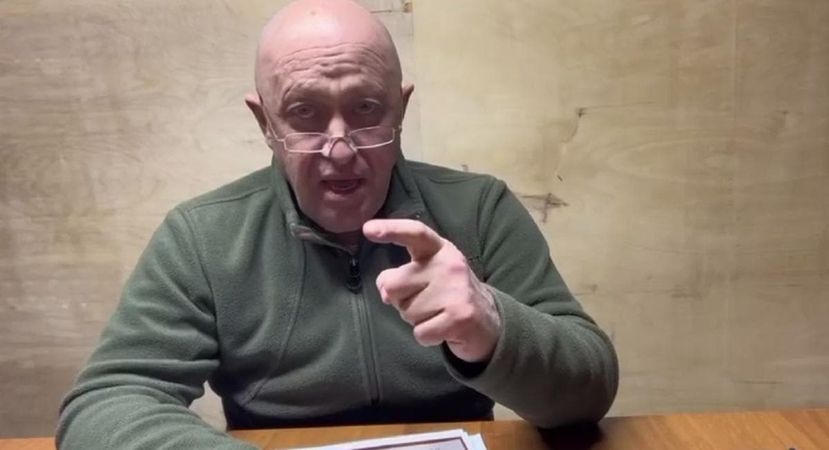 «Надо прекратить немедленно врать»: Пригожин о ситуации в Бахмуте