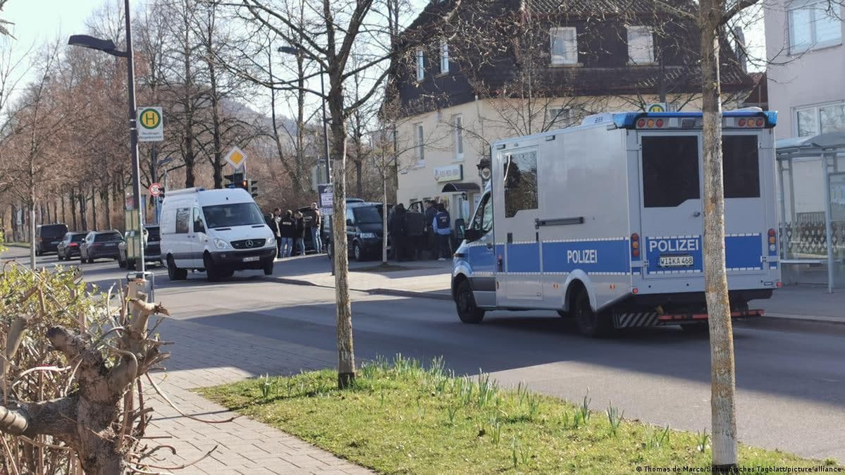 Davlat to‘ntarishiga tayyorgarlik: Germaniyada "reyxsburgerlar" ustidan sud boshlandi