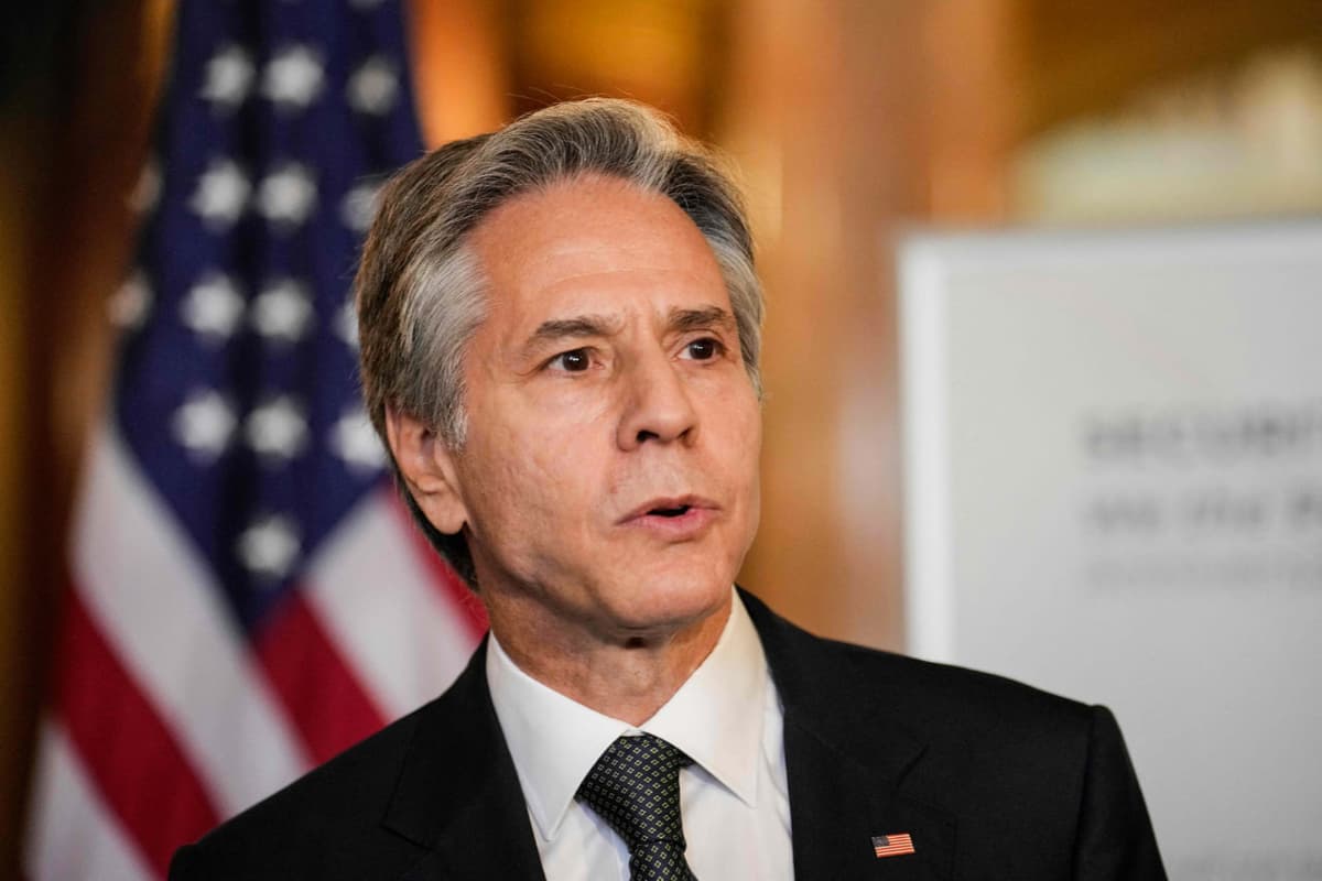 Blinken: Sulh Rossiyaning Ukraina hududlarini egallaganini tasdiqlovçi hujjatga aylanmasligi kerak