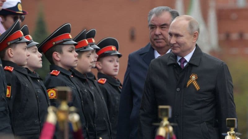 9 may kuni Moskvadagi paradga besh davlat rahbari boradi