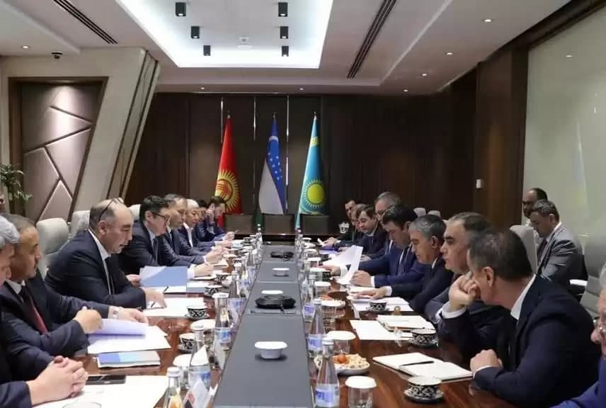O‘zbekiston, Qozog‘iston va Qirg‘iziston vakillari energetika sohasidagi hamkorlikni muhokama qildi
