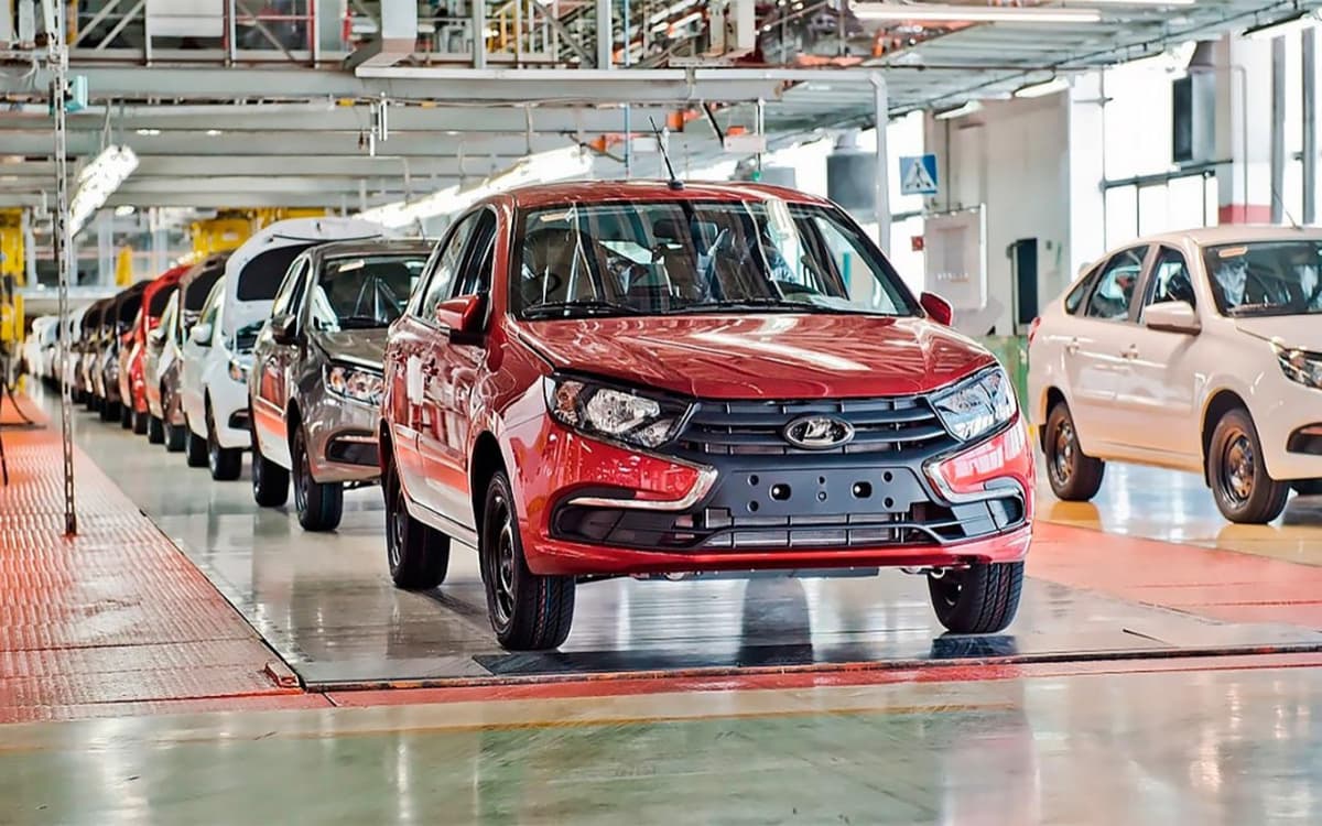 AvtoVAZ plans to assemble updated Lada Vesta in Uzbekistan