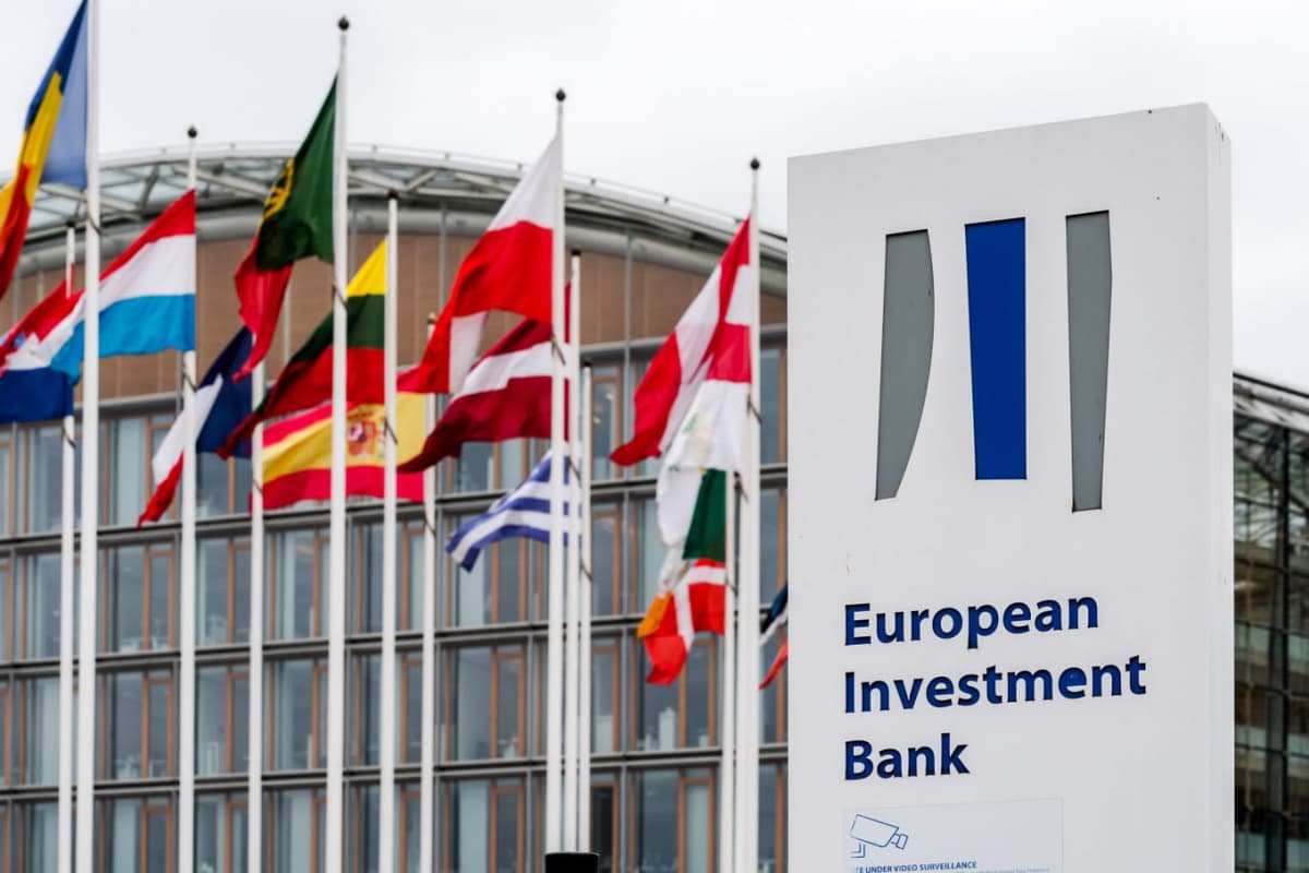 Yevropa investitsiya banki Ukrainaga yordam berish uchun yangi fond tuzdi
